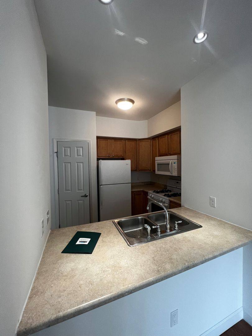 Apartment for rent at 220 Perimeter Dr, Colchester, VT 05446