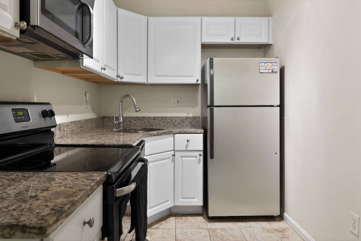 Condo for rent at 1719 N Troy St, Arlington, VA 22201