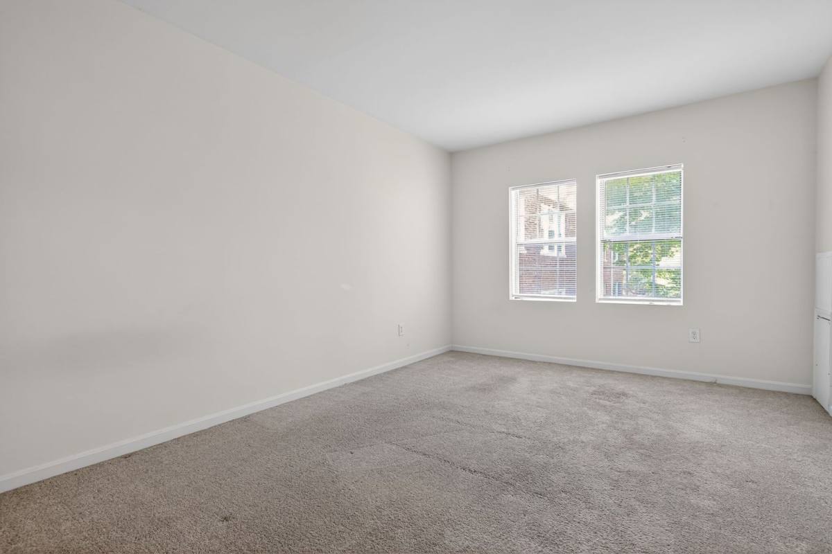 Condo for rent at 1719 N Troy St, Arlington, VA 22201