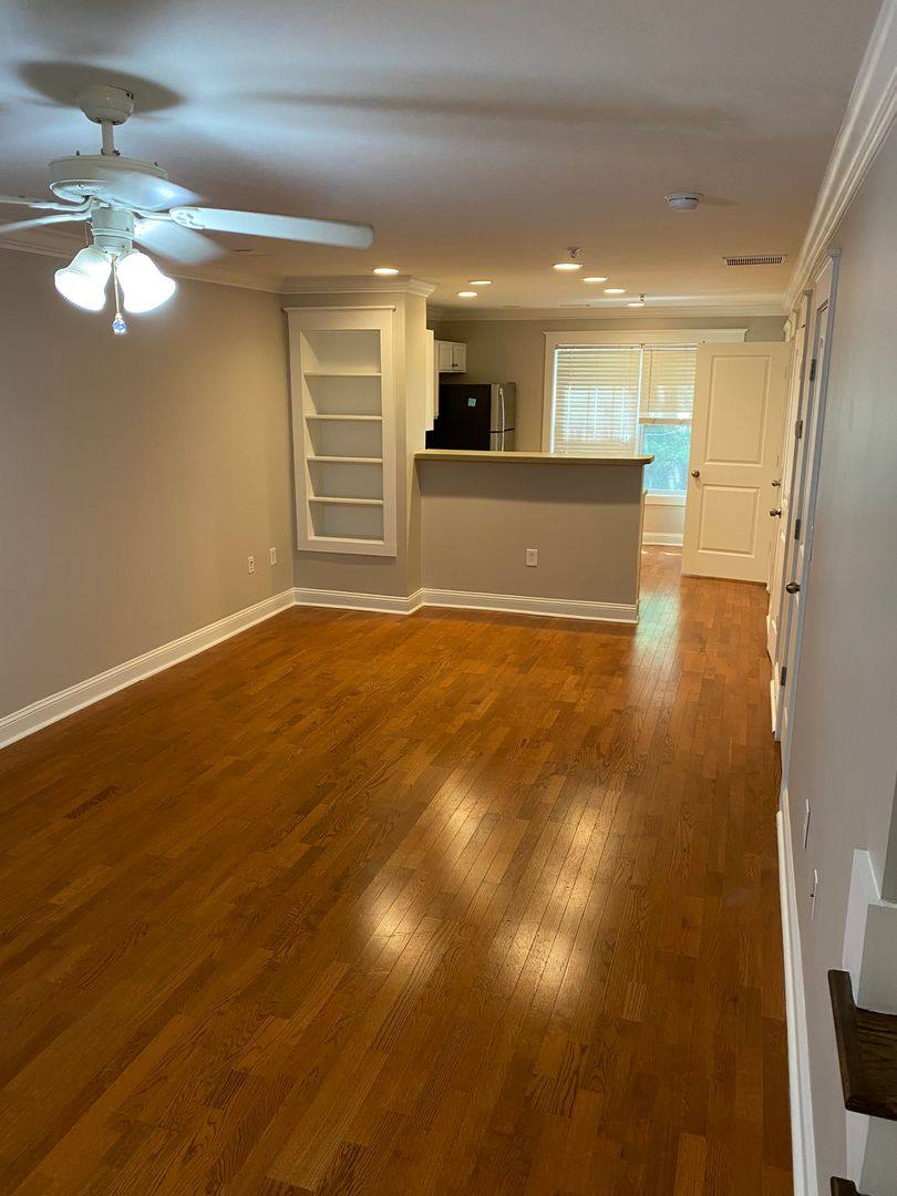 Apartment for rent at 1035 Barnett Shoals Rd, Athens, GA 30605