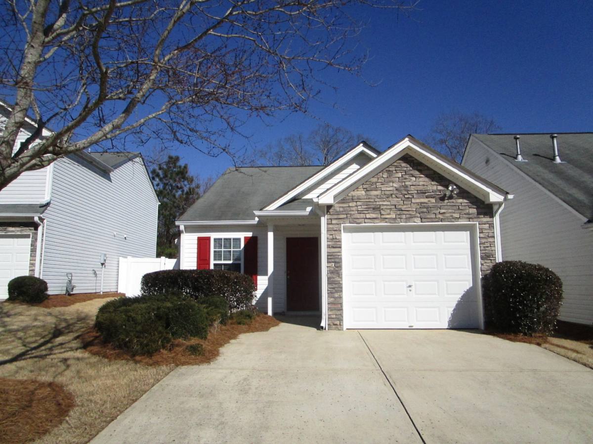 House for rent at 180 Ilex Dr, Canton, GA 30114