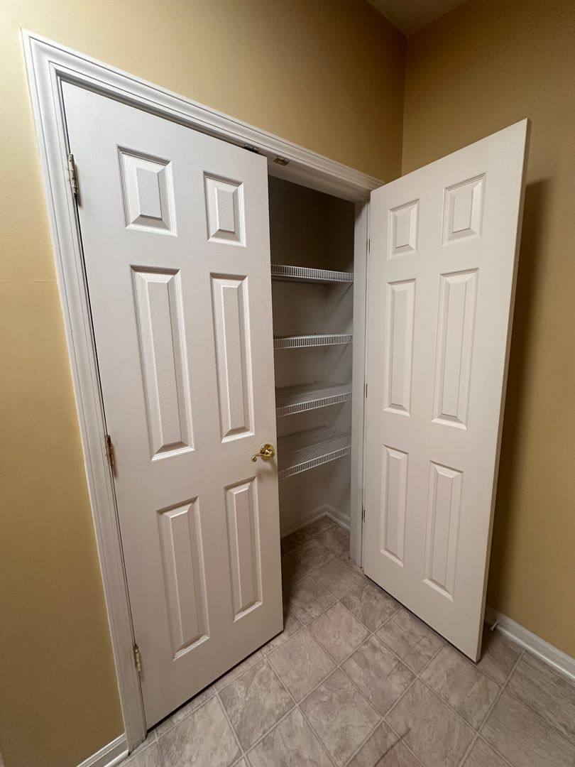Apartment for rent at 6500 Matalin Place, Crestwood, KY 40014