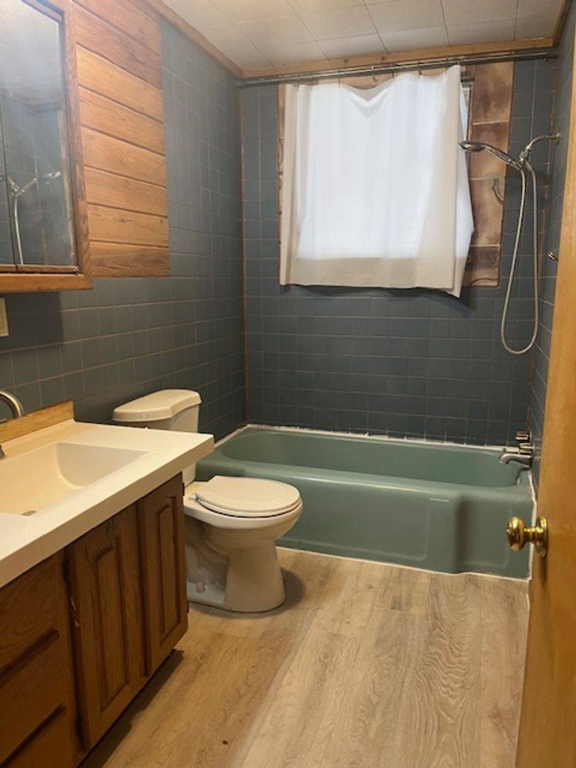 Apartment for rent at 1102 Hamilton St, Carlin, NV 89822