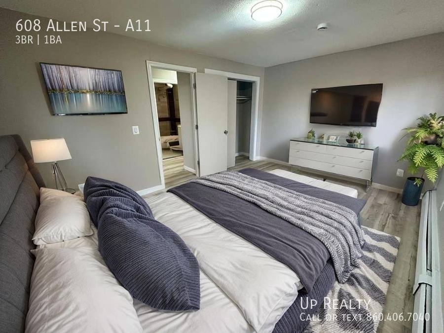 Apartment for rent at 608 Allen St #A11, New Britain, CT 06053
