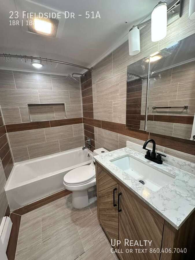 Apartment for rent at 23 Fieldside Dr, Groton, CT 06340
