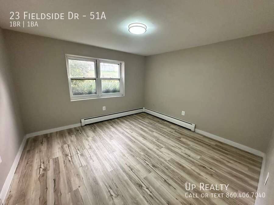 Apartment for rent at 23 Fieldside Dr, Groton, CT 06340