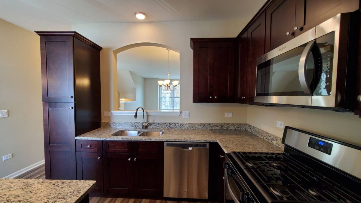 Apartment for rent at 300 Timber Ridge Court, Joliet, IL 60431