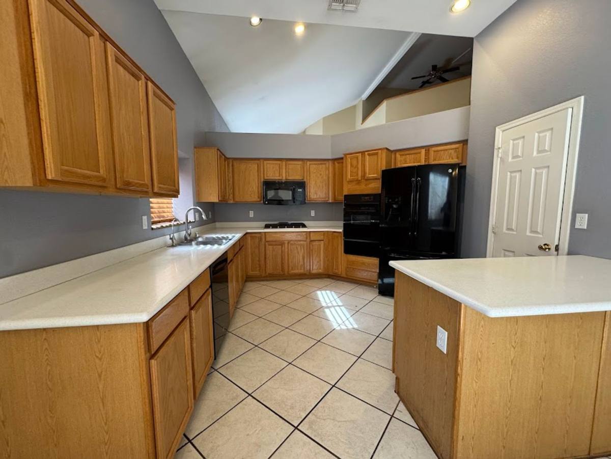 House for rent at 1510 E Charleston Ave, Phoenix, AZ 85022
