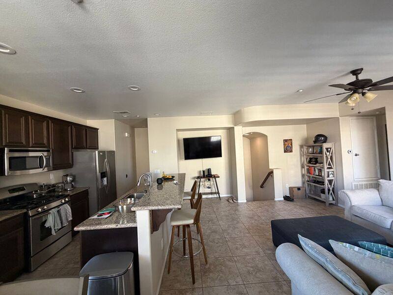 Townhouse for rent at 31186 Lavender Court, Temecula, CA 92592