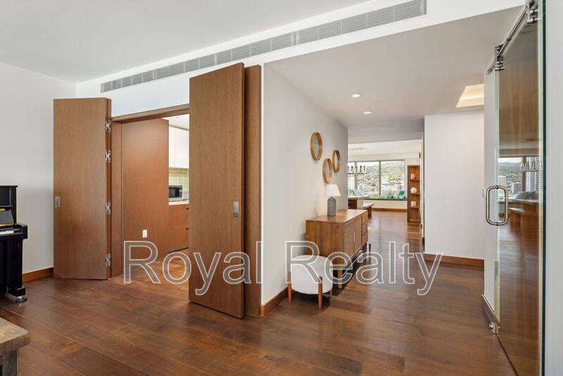 Apartment for rent at 1555 Kapiolani Blvd #2000, Honolulu, HI 96814