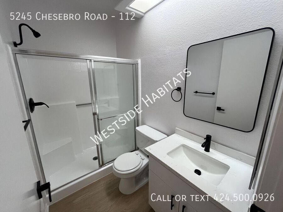 Apartment for rent at 5245 Chesebro Rd #112, Agoura Hills, CA 91301