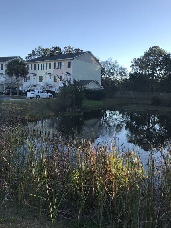 Townhouse for rent at 324 Laurel Oak Lane, Savannah, GA 31404