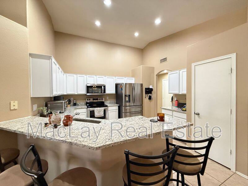 House for rent at 450 W Musket Place, Chandler, AZ 85286