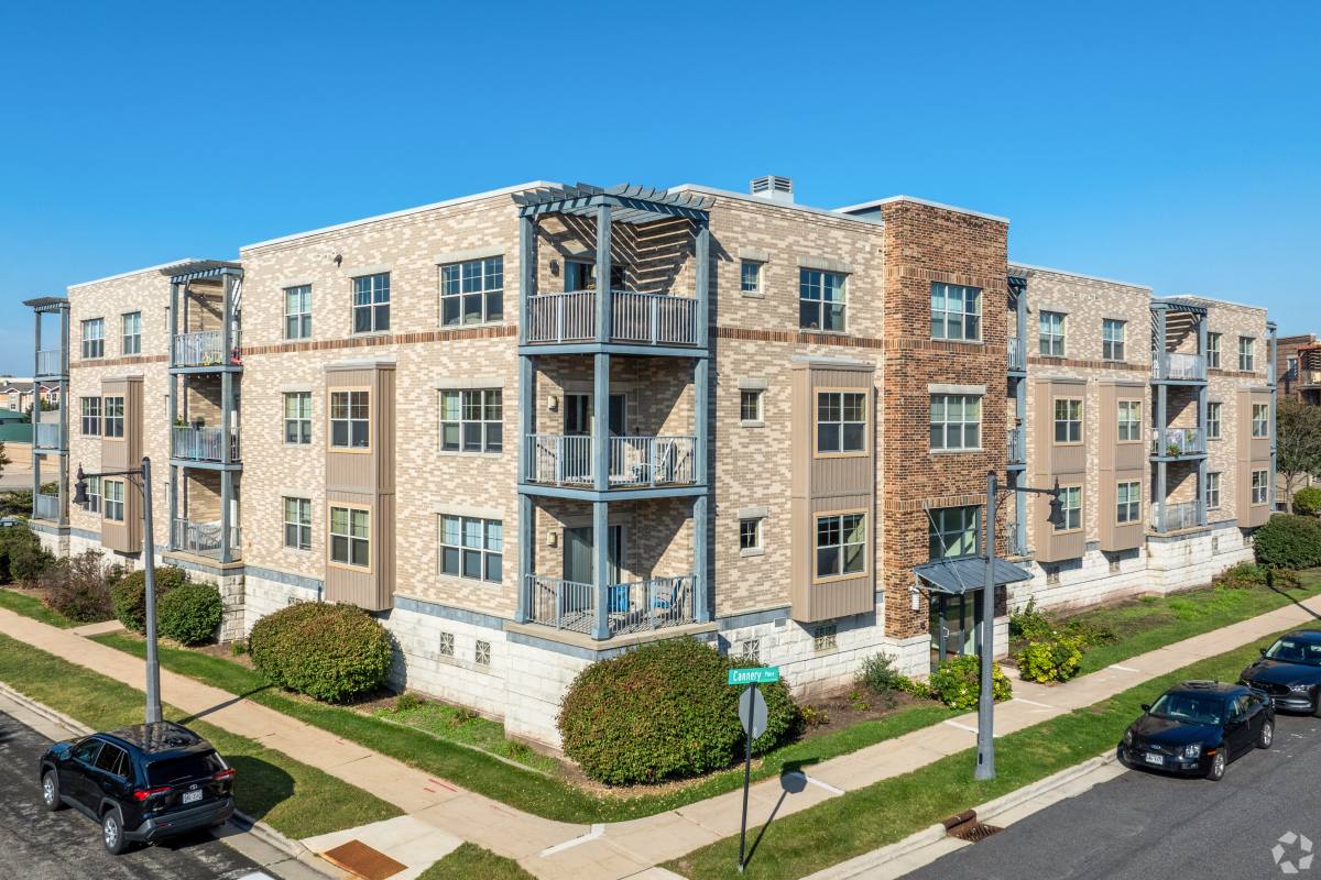Apartment for rent at 351 E Main St, Sun Prairie, WI 53590