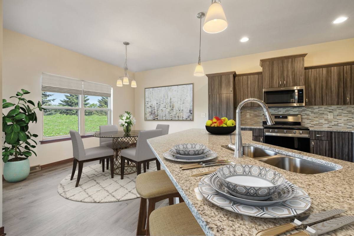 Townhouse for rent at 1422 Gatewood Dr, West Bend, WI 53095