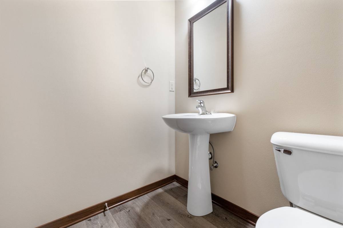 Townhouse for rent at 1422 Gatewood Dr, West Bend, WI 53095