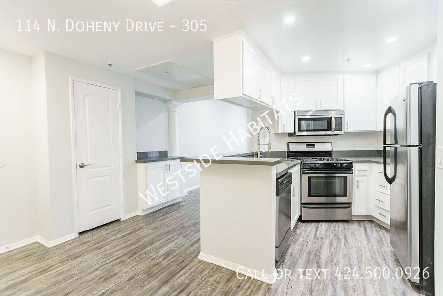 Apartment for rent at 114 N Doheny Dr #305, Los Angeles, CA 90048
