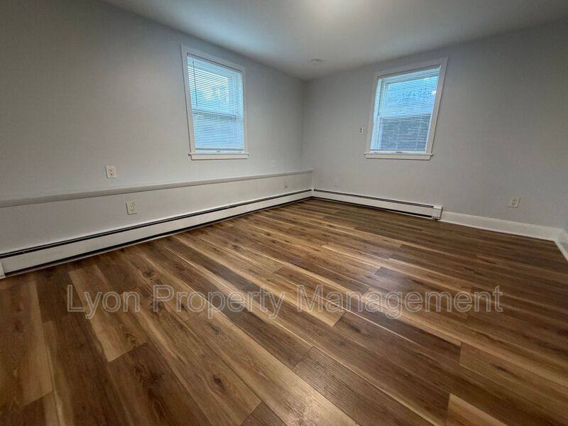Apartment for rent at 95 Victor St #1, Woonsocket, RI 02895