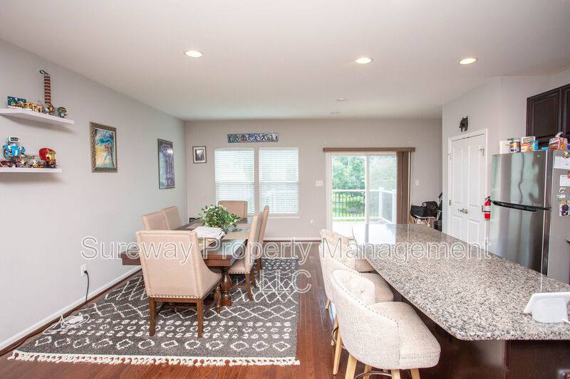 Townhouse for rent at 172 Fela Dr, Riverton, NJ 08077