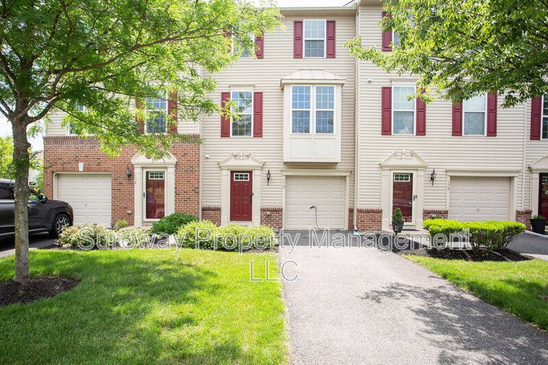 Townhouse for rent at 172 Fela Dr, Riverton, NJ 08077