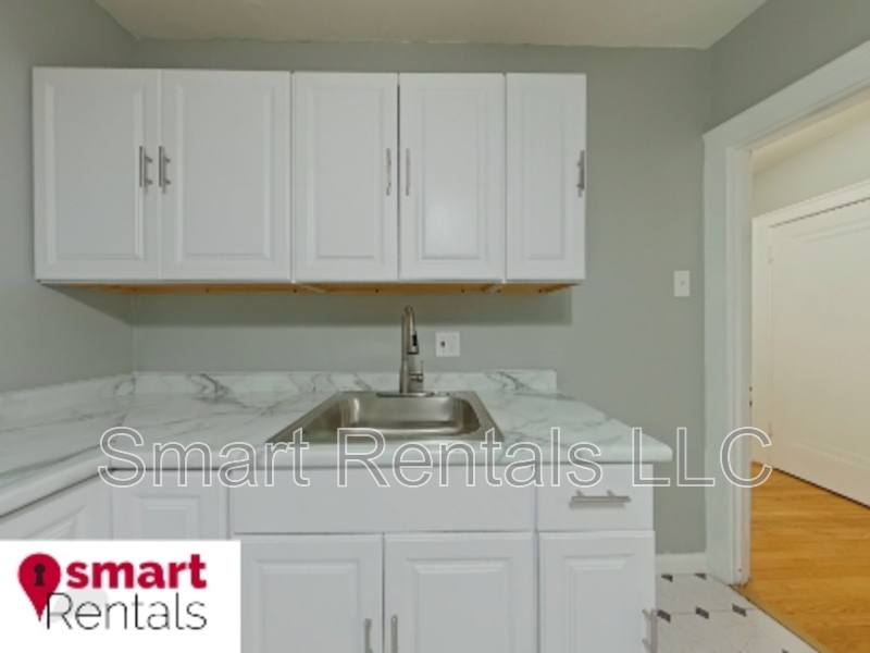 Apartment for rent at 4431 S Grand Blvd #1F, Saint Louis, MO 63111
