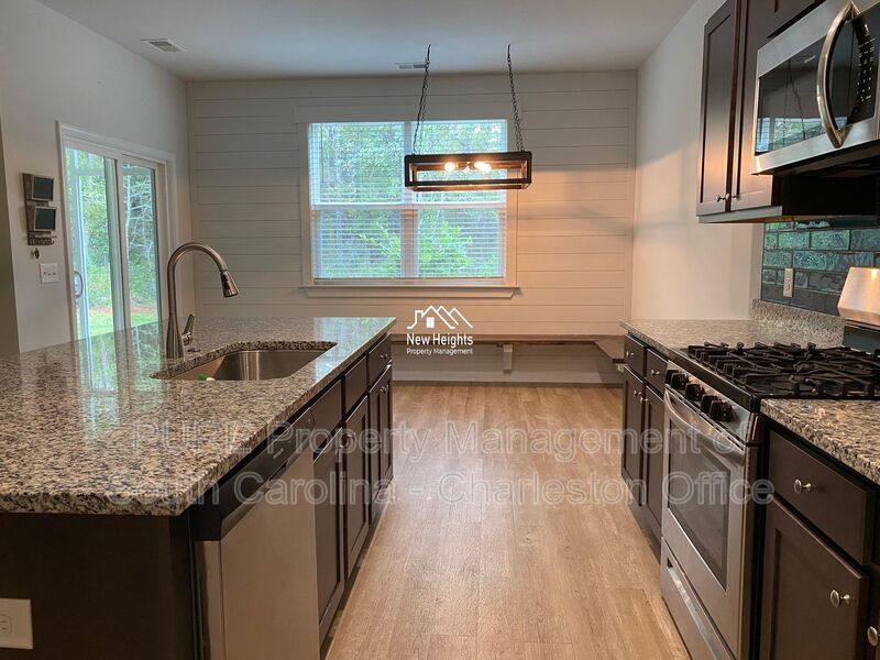 House for rent at 2641 Alamanda Dr, Johns Island, SC 29455