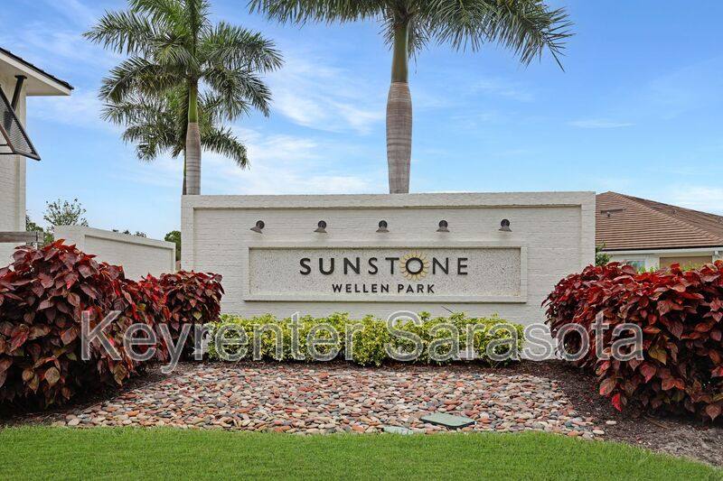 House for rent at 17982 Grand Prosperity Dr, Venice, FL 34293
