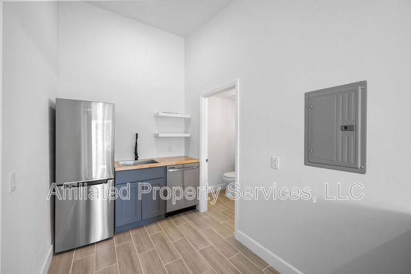 Apartment for rent at 4011 36th Court #2J, West Palm Beach, FL 33407
