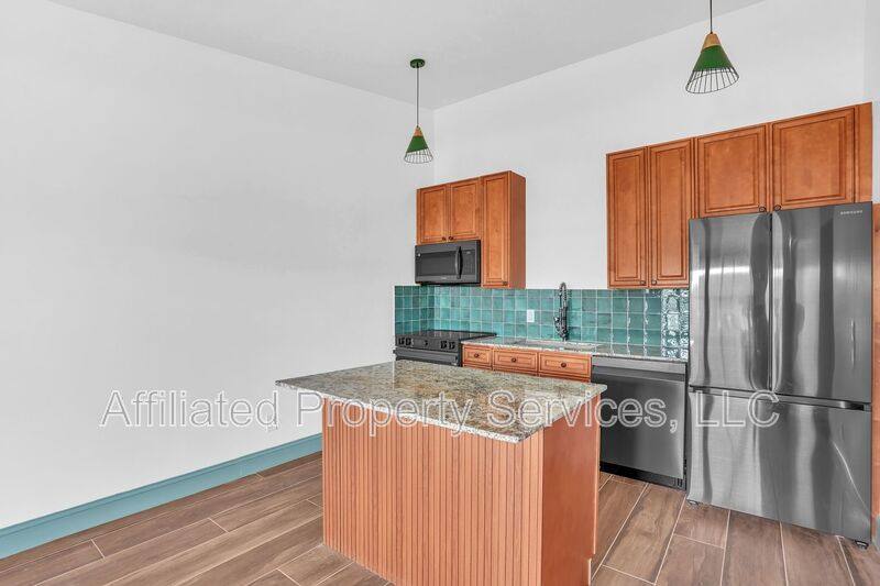 Apartment for rent at 4011 36th Court #2J, West Palm Beach, FL 33407
