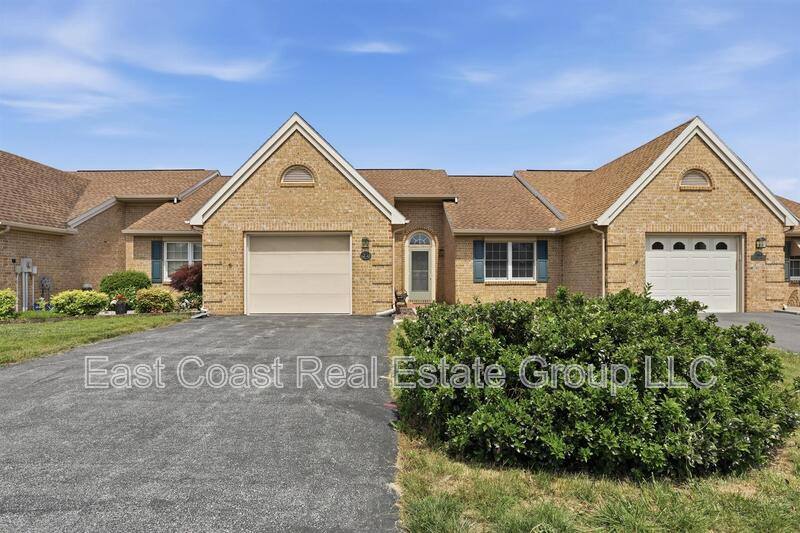 Townhouse for rent at 23 Sanidel Lane, Chambersburg, PA 17201