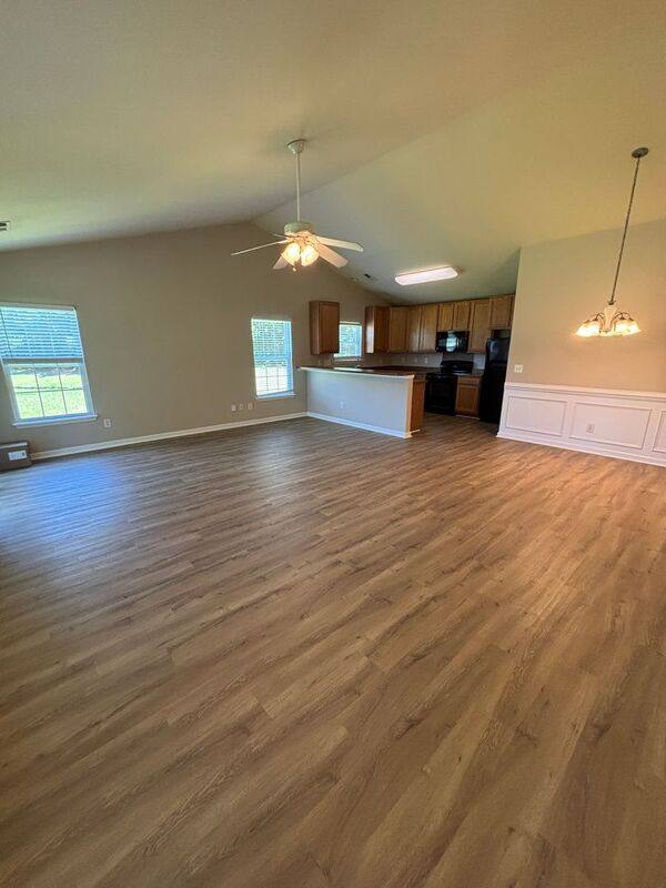 House for rent at 504 Savannah River Dr, Summerville, SC 29485