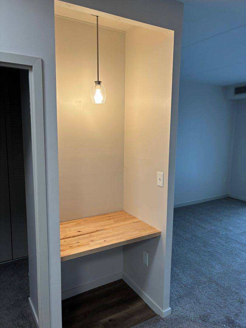 Apartment for rent at 5 Grandview Ave, Pittsburgh, PA 15211
