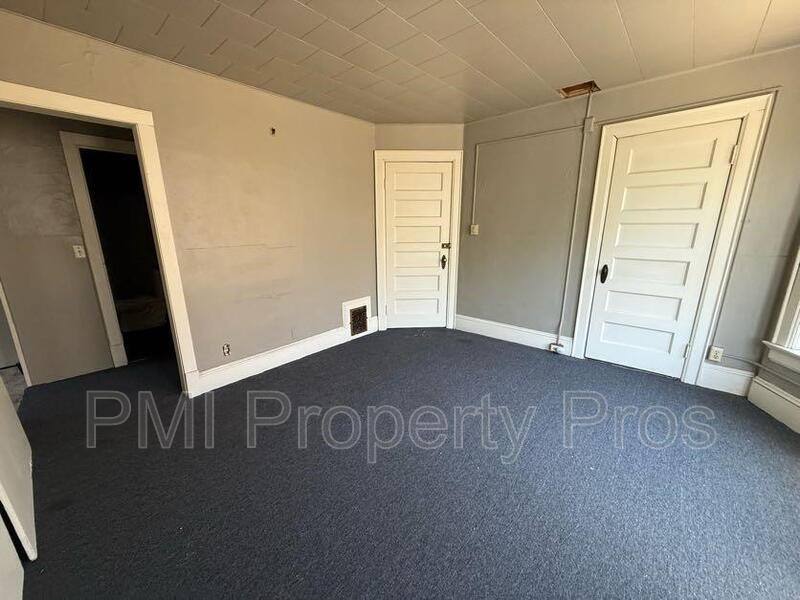 Apartment for rent at 3601 W Highland Blvd #3, Milwaukee, WI 53208
