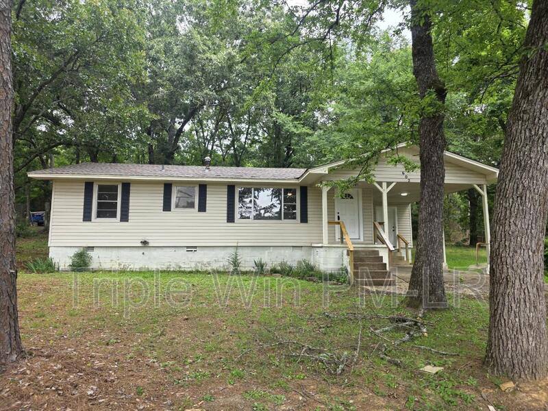 House for rent at 602 J K St, Searcy, AR 72143