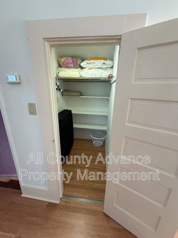 Apartment for rent at 912 Pine St, Clearwater, FL 33756