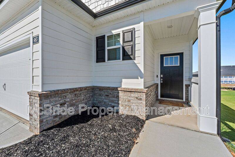 House for rent at 963 Raghorn Rd, Grovetown, GA 30813