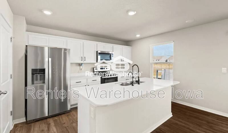House for rent at 602 Elizabeth Lane NW, Bondurant, IA 50035