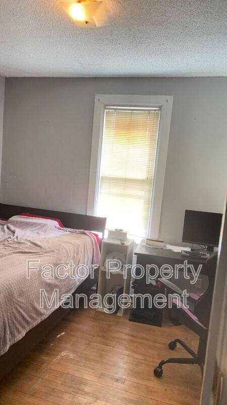 Apartment for rent at 815 N 4th St, Mankato, MN 56001