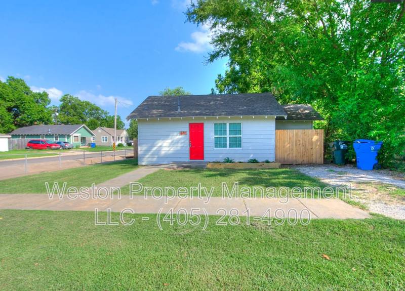 House for rent at 630 E Comanche St, Norman, OK 73071