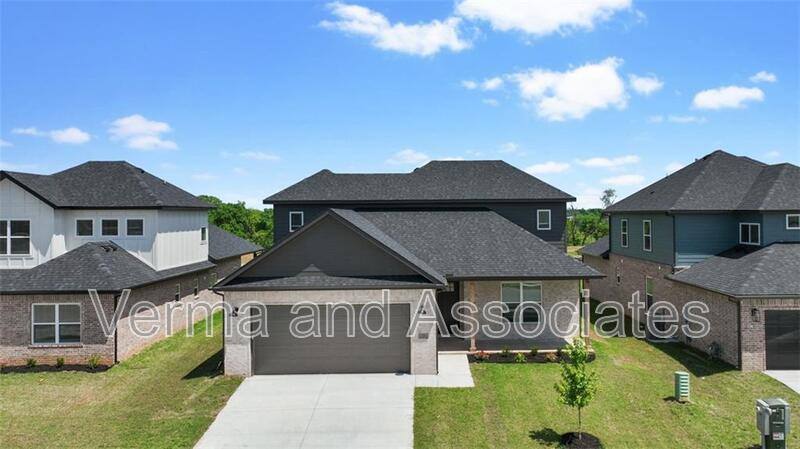 House for rent at 1221 Mammoth St, Centerton, AR 72719