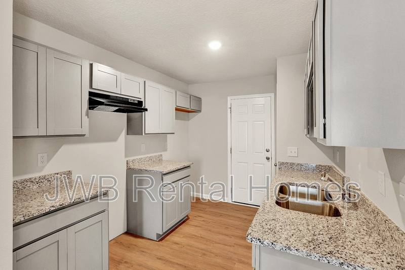 House for rent at 555 55th St E, Jacksonville, FL 32208