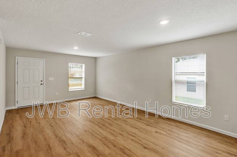 House for rent at 555 55th St E, Jacksonville, FL 32208