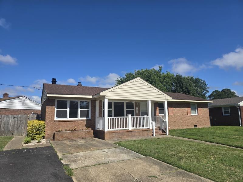 House for rent at 1221 Wingfield Ave, Chesapeake, VA 23325