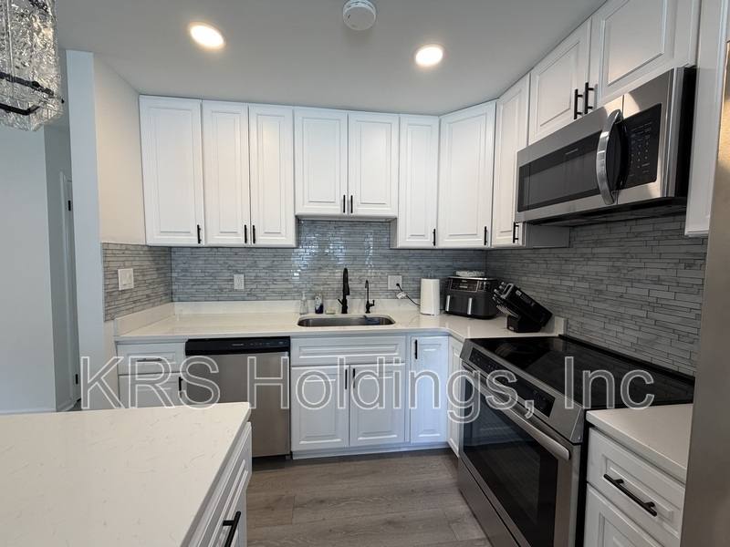 House for rent at 1035 Tradewinds Rd, Virginia Beach, VA 23464