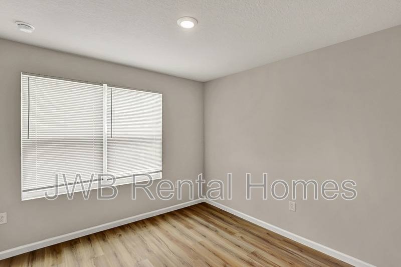 House for rent at 3205 Echo St, Jacksonville, FL 32218