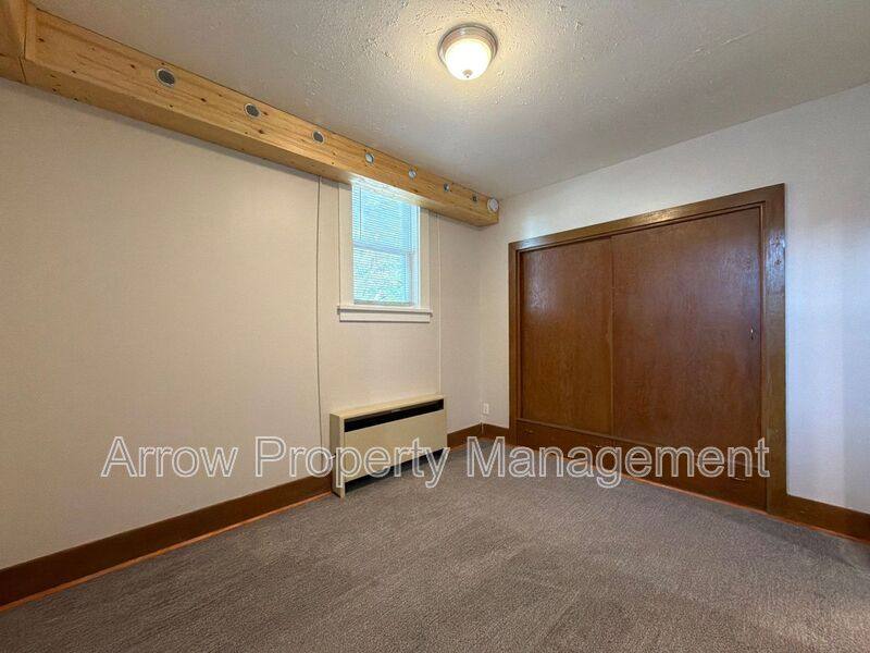 Apartment for rent at 411 7th St #5, Syracuse, NE 68446