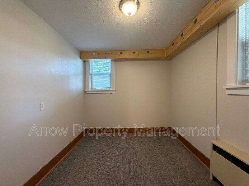 Apartment for rent at 411 7th St #5, Syracuse, NE 68446