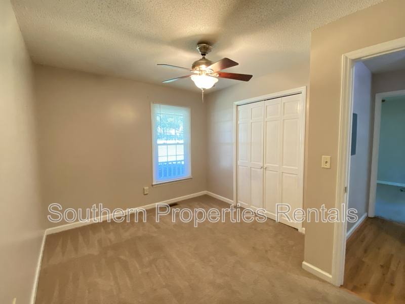 House for rent at 21 Pineridge Dr, Cameron, NC 28326