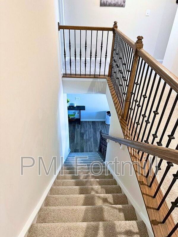 Townhouse for rent at 8027 Overmeadow Lane, Charlotte, NC 28269