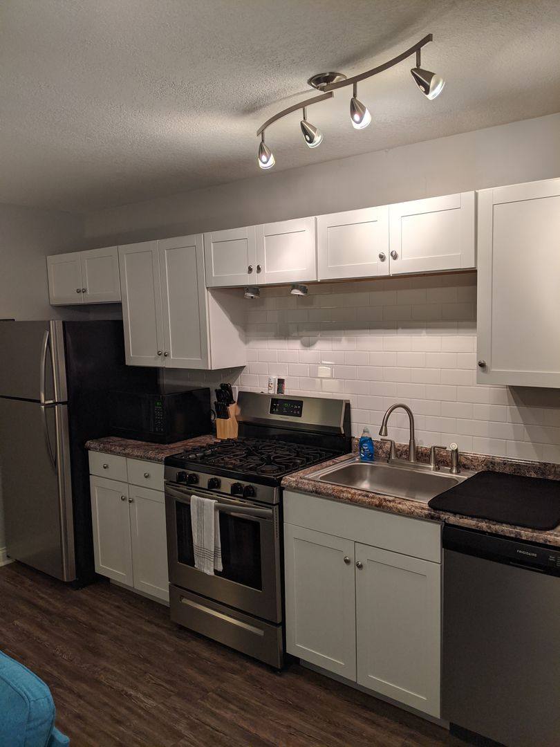 Apartment for rent at 1208 SE First St, Evansville, IN 47713